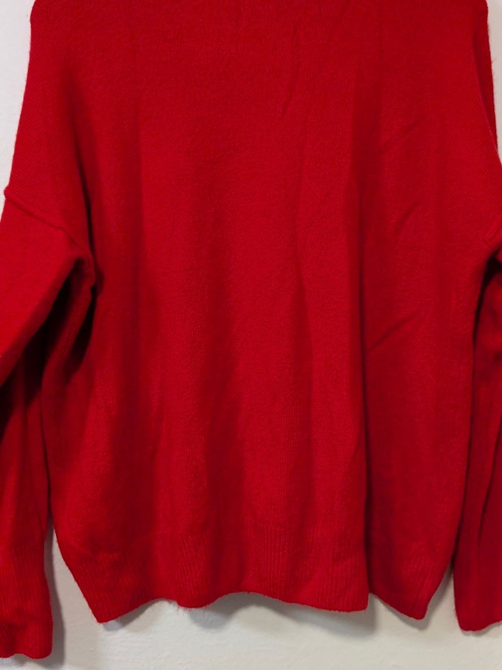 Vince Camuto Red Knit Sweater with White LOVE Detail - Picture 6 of 6